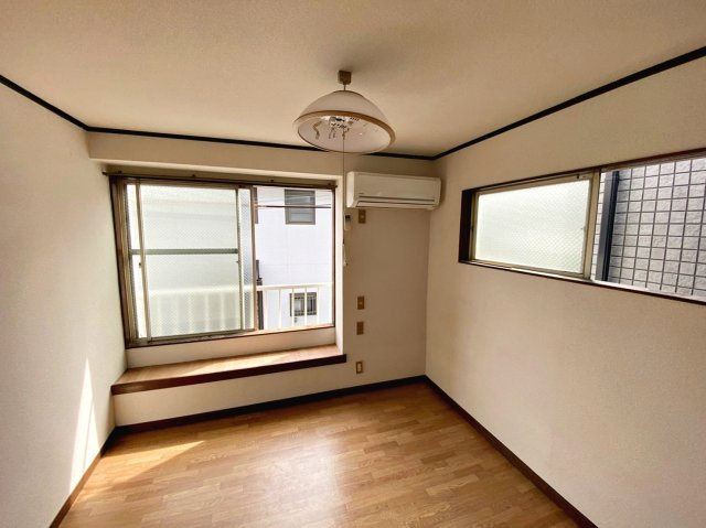 【居間・リビング】 | ブルーウィング