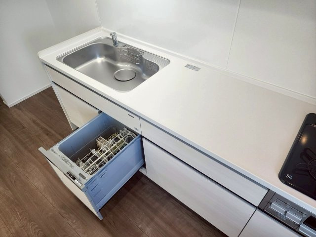 RESET HOUSE－リセットハウス－小倉南区葛原本町3丁目のキッチン|便利な食洗器付き♪
【小倉南区・リノベーション中古戸建】