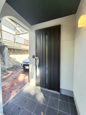 RESET HOUSE－リセットハウス－小倉南区葛原本町3丁目の玄関|玄関ドアも新品です♪
【小倉南区・リノベーション中古戸建】