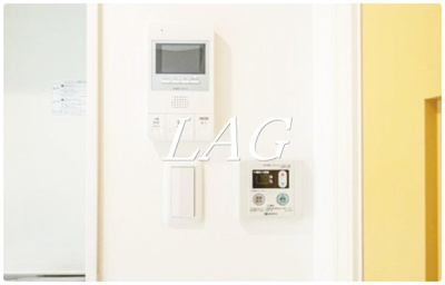 【セキュリティ】 | アウルム | モニター付きインターホンです。