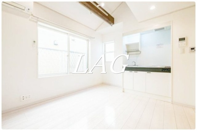 【居間・リビング】 | アウルム | 洋室のお部屋です。