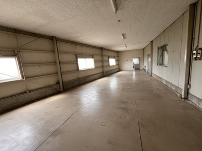 【内装】 | 西脇市高嶋町 貸倉庫