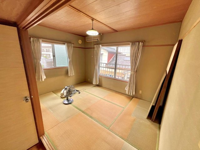 高知市愛宕3丁目　中古戸建ての和室