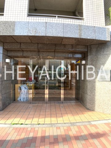 アベニュー白河のエントランス