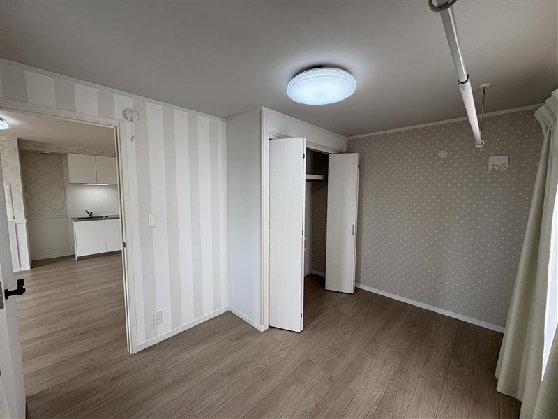 プチアンジュの洋室