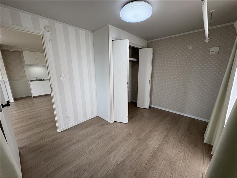 プチアンジュの洋室