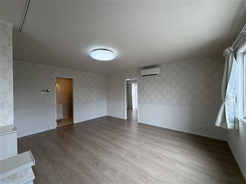 プチアンジュの居間・リビング