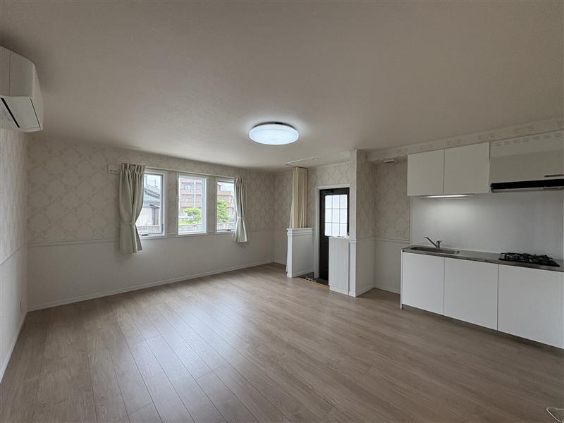 プチアンジュの居間・リビング