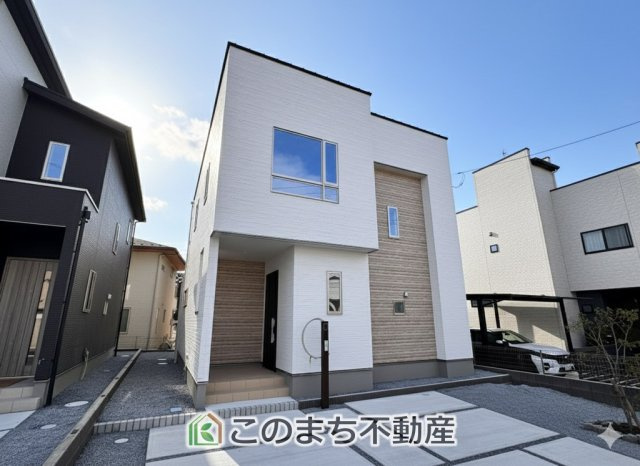 クライン宇都宮市平松第2期　1号棟の外観|本日ご内覧できます(*^^*)
お電話でのお問合せが非常にスムーズです！
現地直接集合のお待ち合わせも大丈夫です！
お気軽にお問合せ下さい(^^)/