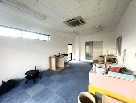 守山市吉身１丁目の店舗事務所の内装