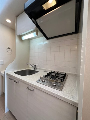 プレサンス金山グリーンパークス　名古屋市賃貸　仲介手数料無料のキッチン