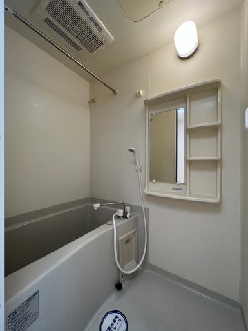 プレサンス金山グリーンパークス　名古屋市賃貸　仲介手数料無料の浴室