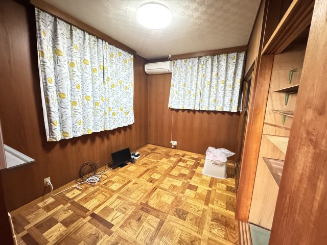 ロコハウスC棟の洋室