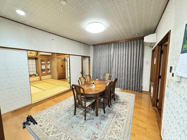 ロコハウスC棟の居間・リビング