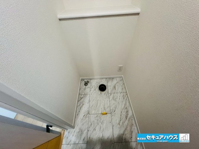 【今からご案内可能】刈谷市沖野町一丁目 全2棟のトイレ|【高機能トイレ】
◆高機能トイレの多くは便器のフタの開閉が自動であり、使用後に手動で水を流す面倒もなく非常に便利です。スタイリッシュな見た目で、お掃除しやすく、節水効果が高いです。　　　　　　　　　　
