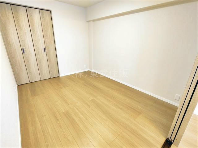 【寝室】の画像