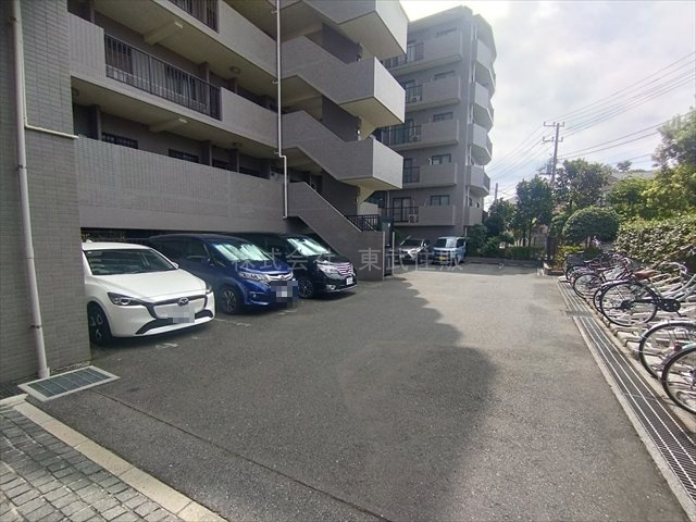 【駐車場】の画像
