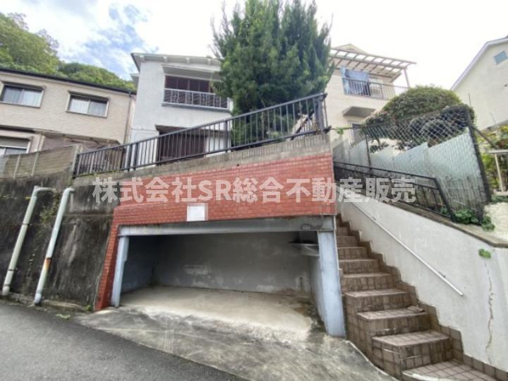 東豊浦町中古戸建の外観|陽当たり・眺望・通風良好♪枚岡東小学校・徒歩7分の立地です！