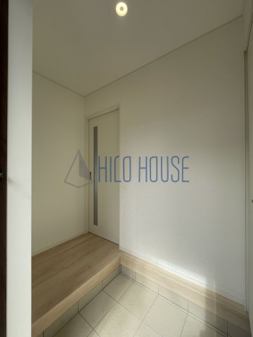 クレイドルガーデン川越市かし野台第2 2号棟の玄関