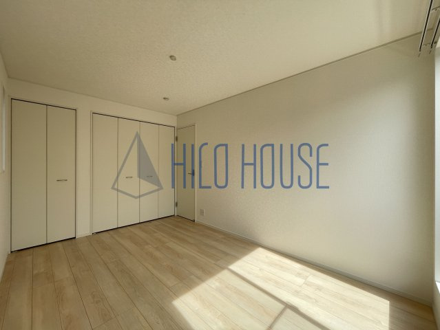 クレイドルガーデン川越市かし野台第2 2号棟の寝室