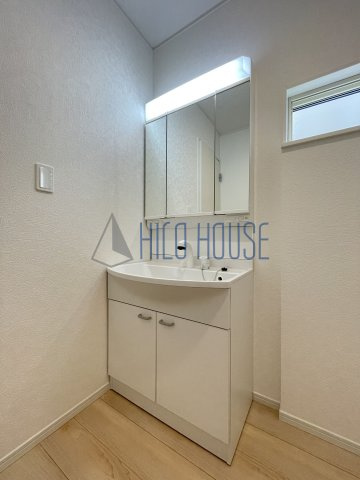 クレイドルガーデン川越市かし野台第2 2号棟の洗面所