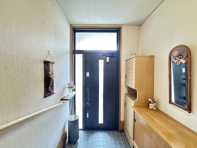 【玄関】 | 王子押沢台E棟