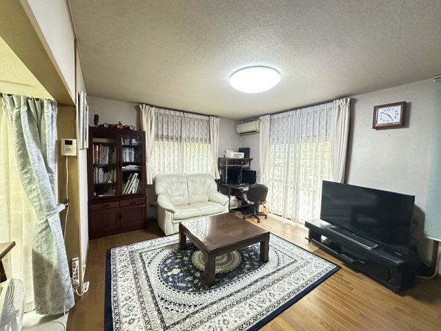 【居間・リビング】 | 王子押沢台E棟