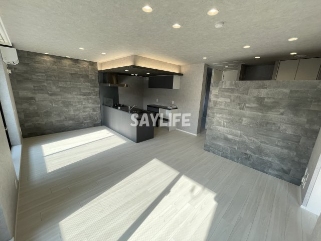 ＆　FUMINOSATOの居間・リビング