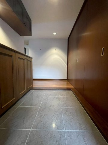 アトモスももちのロビー