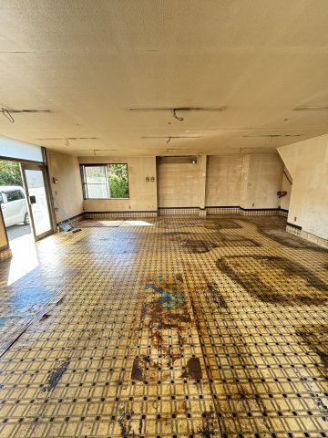 【内装】 | 山鹿市鹿校通2丁目店舗 | 1階（裏出入り口）