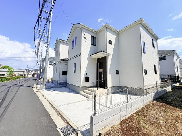 【外観】 | 新座市石神4丁目　新築一戸建住宅　全13棟　(保谷店) | 建物完成し実際に室内のご見学が可能です。お問い合わせの上、ぜひ現地をご確認ください。