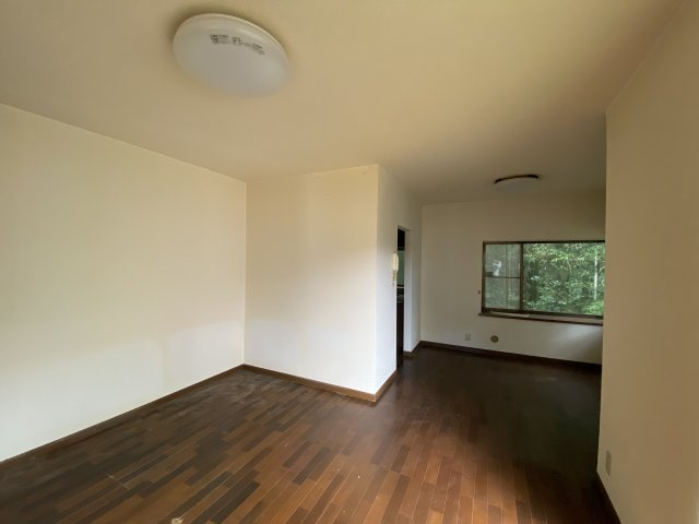 長生郡白子町剃金戸建の居間・リビング