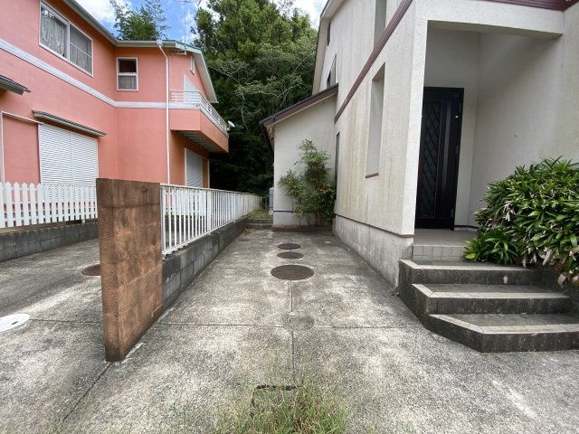 長生郡白子町剃金戸建の駐車場