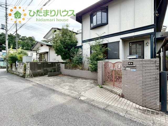 【駐車場】 | 我孫子市新木野3丁目　中古戸建 | マイホームなら駐車場代がかかりません！しかも、自宅の駐車場で洗車ができます！今までコイン洗車に行っていた手間も省けて、節約にもつながります(^^♪