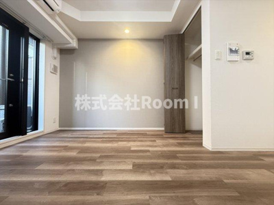 【居間・リビング】 | Metrosa谷町六丁目South | ゆったりとした居間です