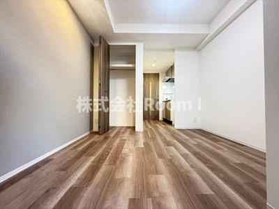 【洋室】 | Metrosa谷町六丁目South | コンパクトで使いやすい洋室です