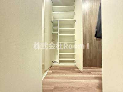 【玄関】 | Metrosa谷町六丁目South | 玄関です