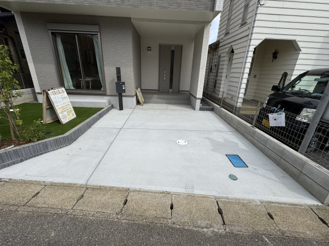 柏市布施新築戸建【富勢西小学校：9分】の駐車場|駐車スペース完備