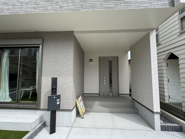 柏市布施新築戸建【富勢西小学校：9分】のエントランス|エントランス・玄関ポーチ