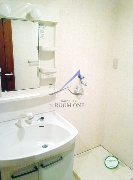 ヴァンヴェールの洗面所|洗面台です。