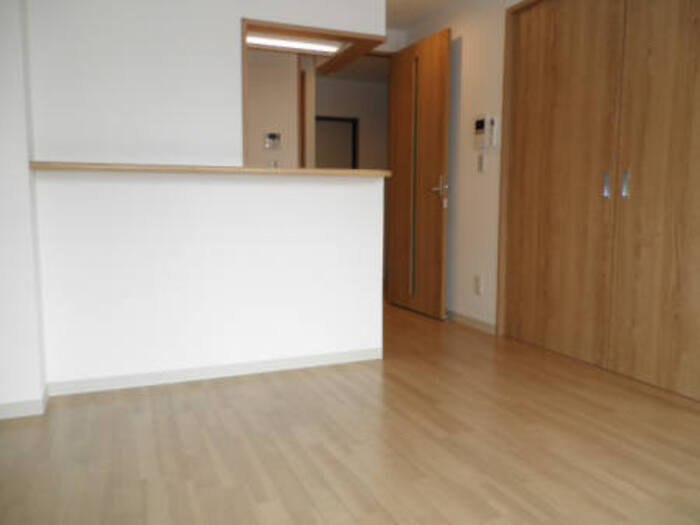 セリーン志村の居間・リビング