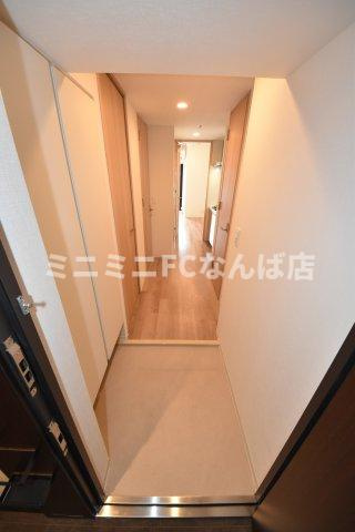 Metrosa谷町六丁目Northの玄関