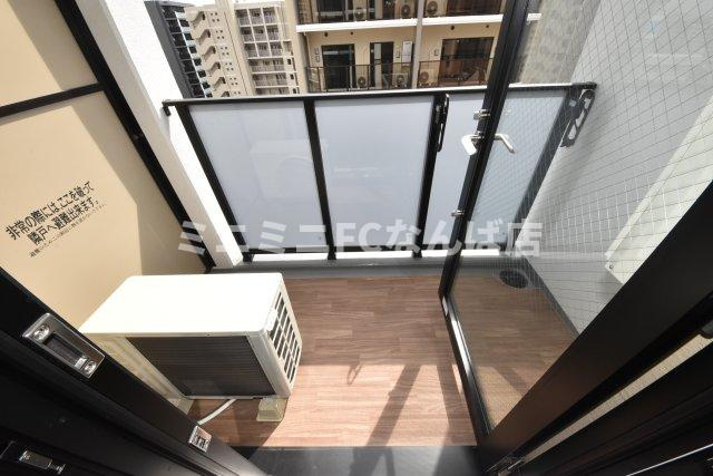 Metrosa谷町六丁目Northのバルコニー