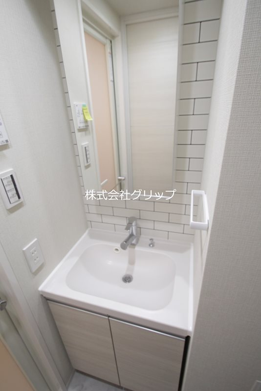 Le'a横濱天王町伍番館の独立洗面台