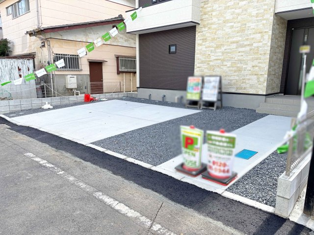 水戸市本町1期　新築戸建て　1号棟の駐車場|カースペースは2台お停めいただけます♪