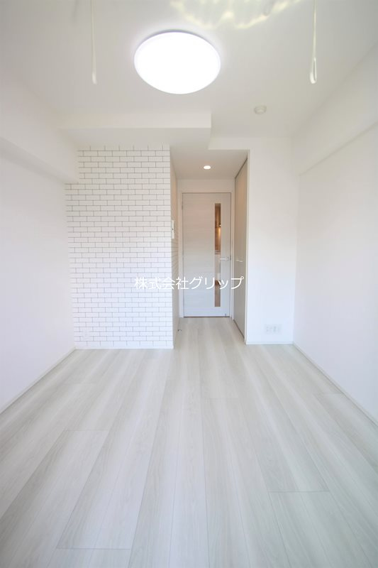 Le'a GRANDE横濱戸部の居間・リビング