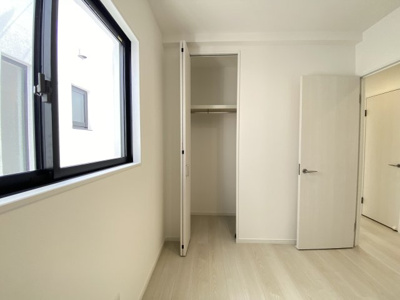 【収納】 | 嘉手納屋良（全6棟）3・4号棟 | 4号棟　洋室4.3帖＋CL付き♪