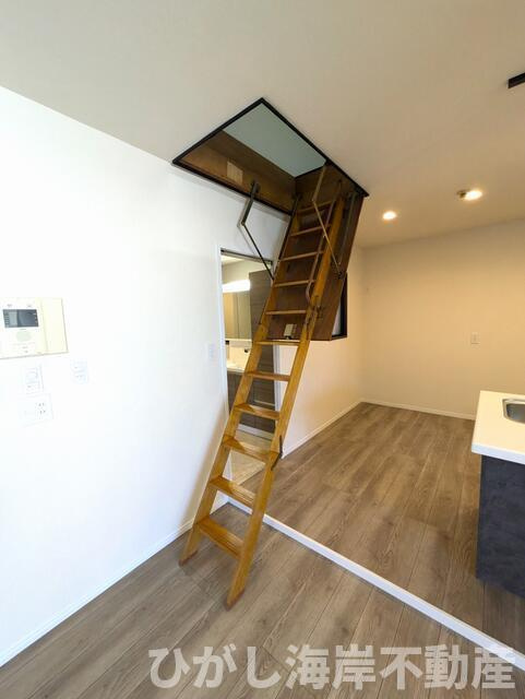 ライオンズテラス鵠沼の設備| 新規リフォーム完了！　小屋裏収納