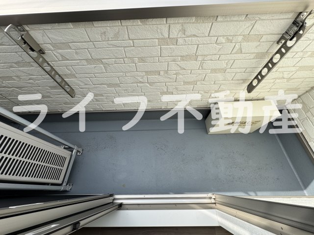 Act布施のバルコニー|暖かな日差しのふりそそぐバルコニー