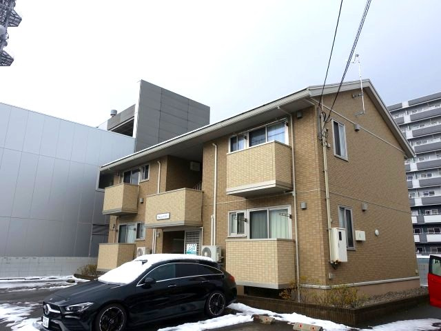 サクシード南笹口